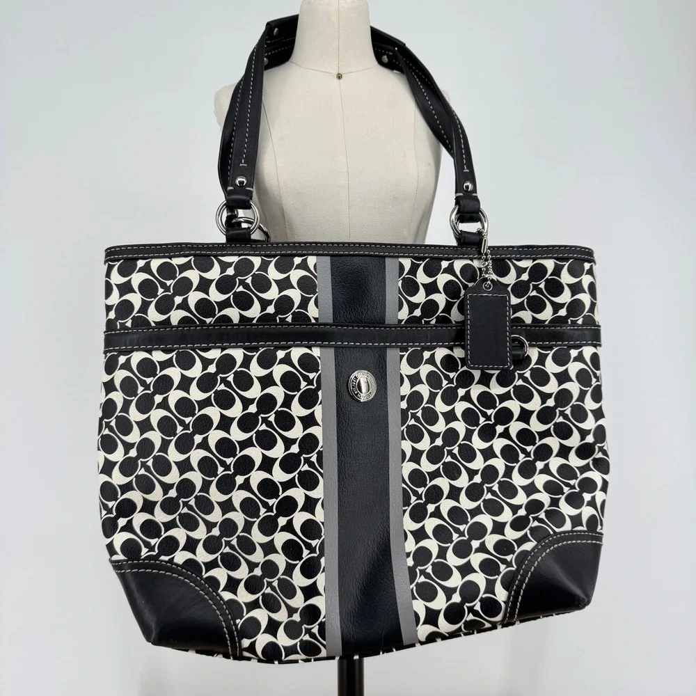 Coach Chelsea Heritage Stripe Signature Tote Black White Canvas Leather F15137